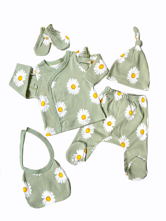 Daisy Light Gren Newborn 5-Piece Baby Set